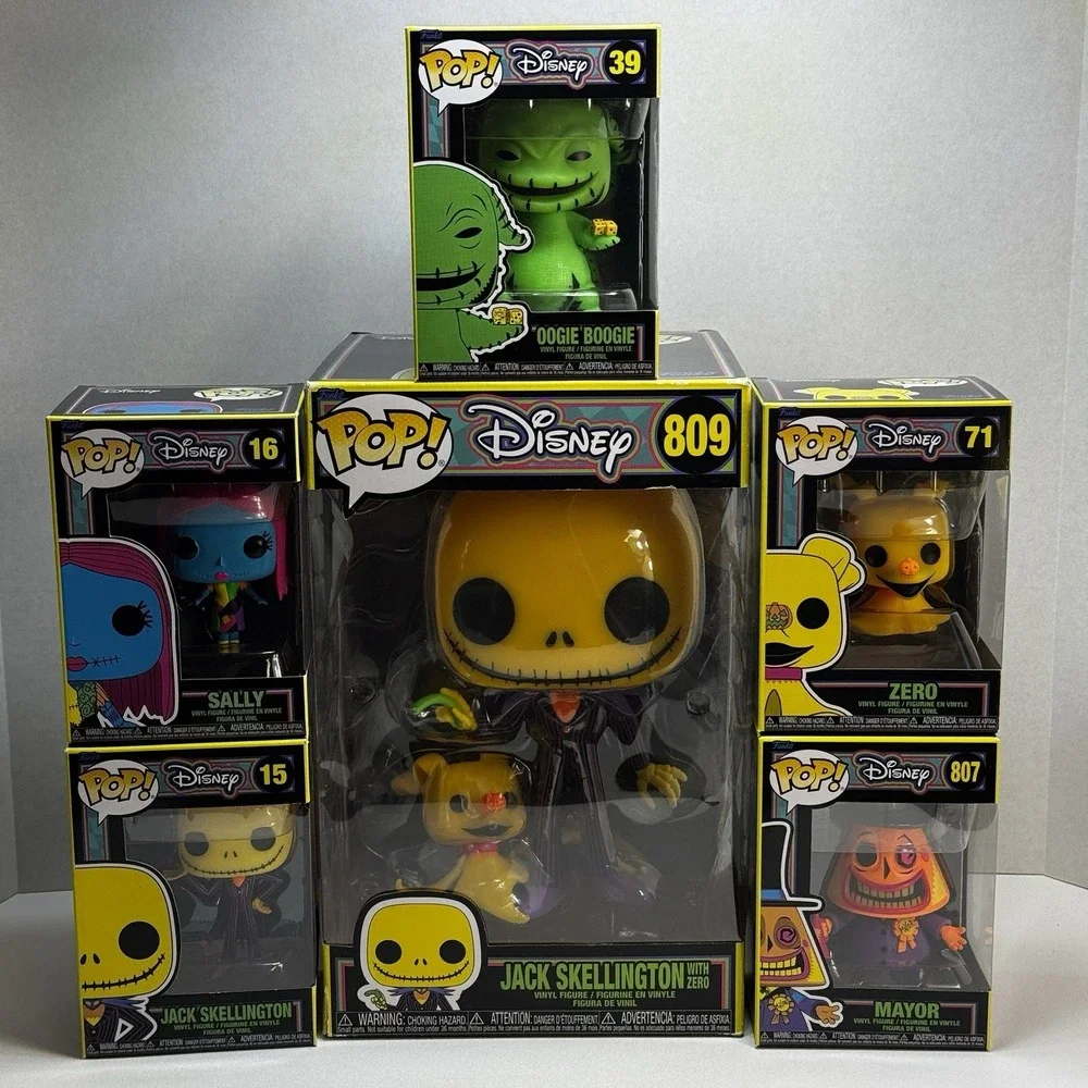 Funko Pop nightmare before christmas blacklight full set 809, 807, 71, 39, 16 15
